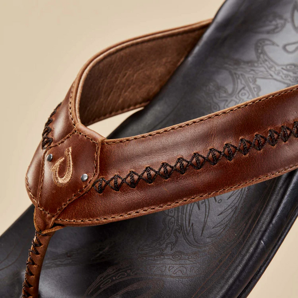 OluKai Men's Mea Ola Leather Sandal/Tan Dk Java