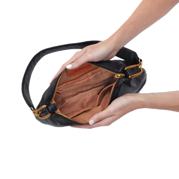 Hobo Advance Shoulder Purse / Black Pebbled Leather