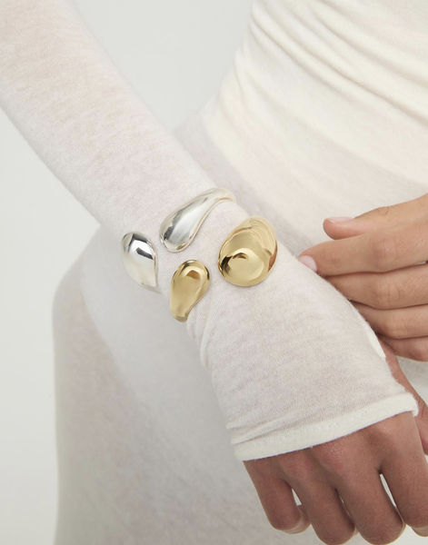 Uno de 50 Corium Rigid Gold Tone Bracelet