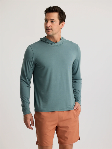 Free Fly Men's Elevate Lightweight Hoodie / Stormy Sea