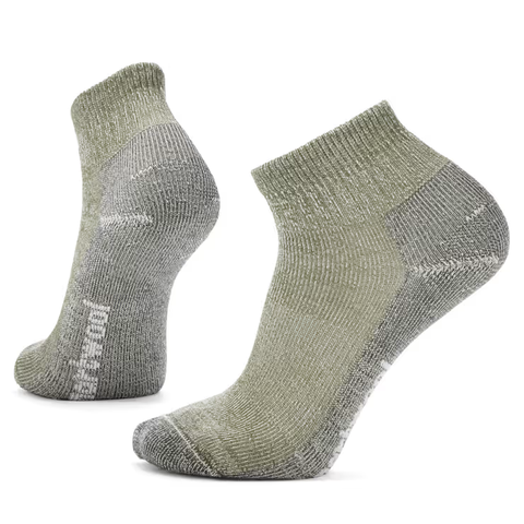 Smartwool Women's Hike Light Cushion Ankle Socks / Military Olive