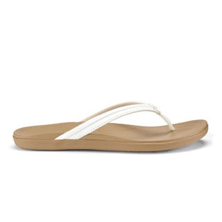 Olukai Women's Ho'opio Malua Sandals / Bright White - Warm Sand