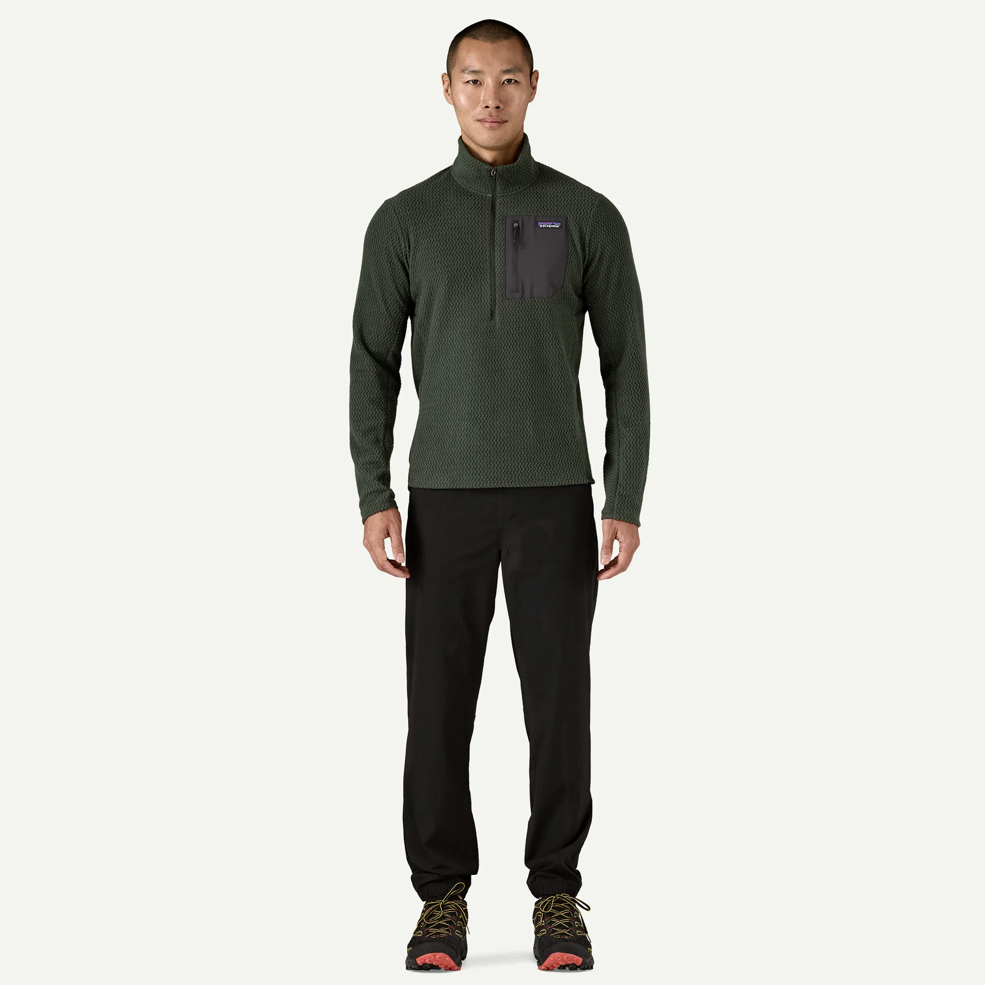 Patagonia Men's R1 Air Zip Neck Fleece / Old Growth Green - Andy Patagonia Men's R1 Air Zip Neck Fleece / Old Growth Green - Andy