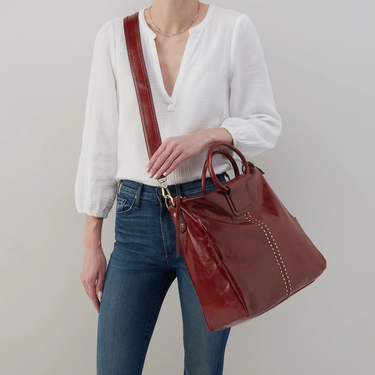 Hobo sheila 2025 travel bag