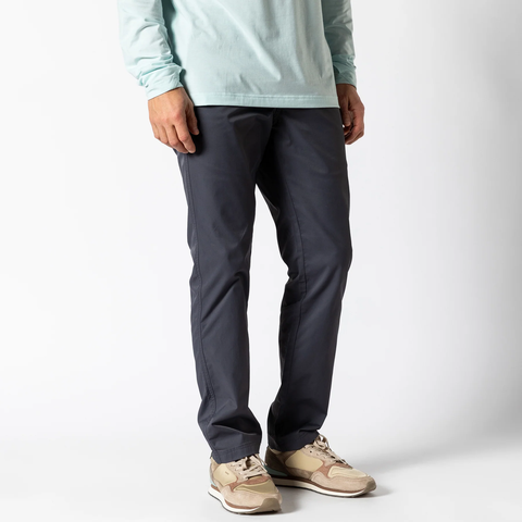Duck Head Men's Harbor Performance Chino / Naval Grey