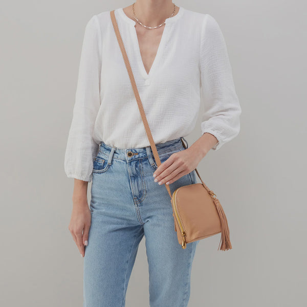 Hobo Nash (Sandstorm) Crossbody Purse