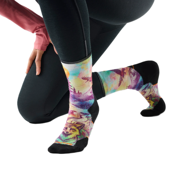 Smartwool Women's Trail Run Targeted Cushion Serene Peak Print Crew Socks / Dusty Teal