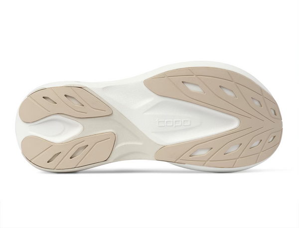 Topo Athletic Women's Aura 2 Walking Shoe - Tan / White
