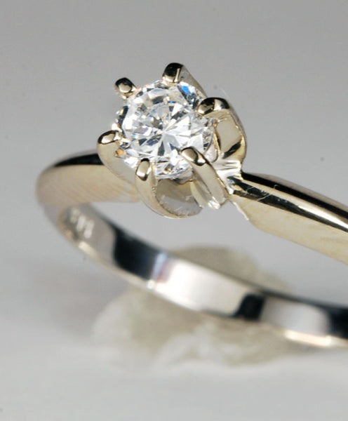 Classic Solitaire 6 Prong Round Diamond Ring