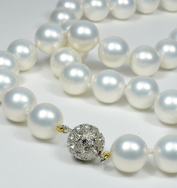 Freshwater White Pearl Necklace, 11-12mm