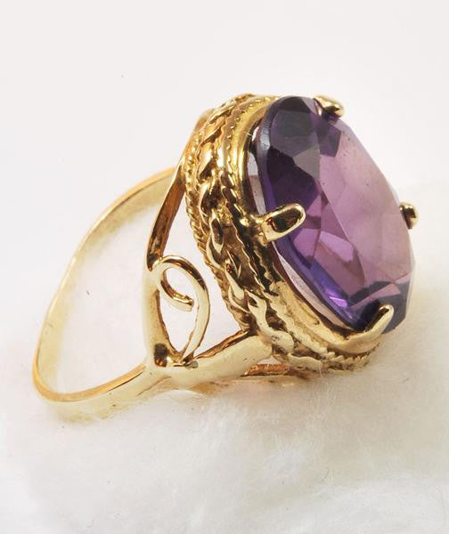 Amethyst & Filigree Ring
