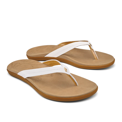 Olukai Women's Honu / Bright White / Golden Sand