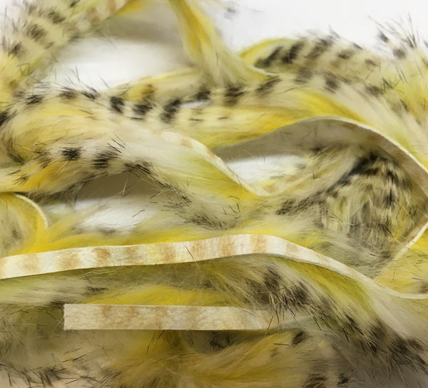 Hareline - Groovy Black Barred Rabbit Strips 1/8" Yellow/Olive/White
