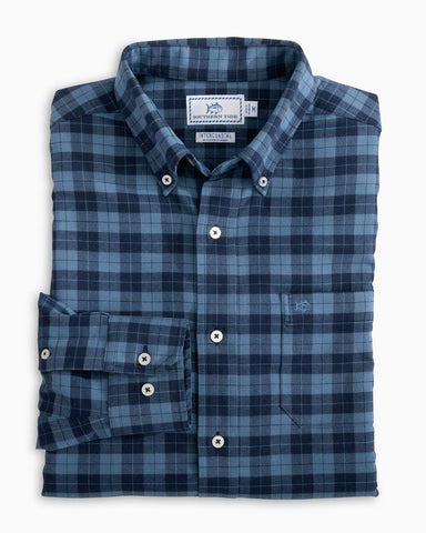 Southern Tide Men's Rig Plaid Performance Flannel Shirt / True Navy