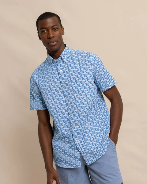 Southern Tide Men's Intercoastal Skipping Jacks Short Sleeve Sportshirt / Heather Clearwater Blue