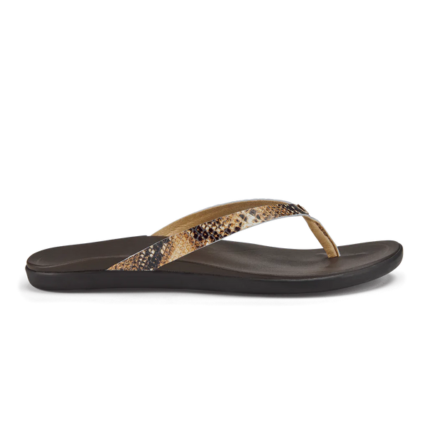 Olukai Women's Ho'opio Leather Sandal - W Tan Mo'o